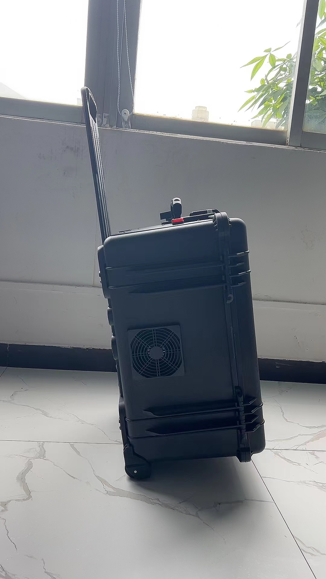 武安手拉箱型移动通信干扰器